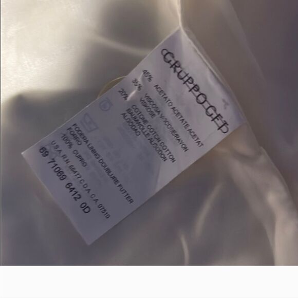 Emanuel Ungaro Floral Cream Blazer. It 42 - Picture 3 of 8